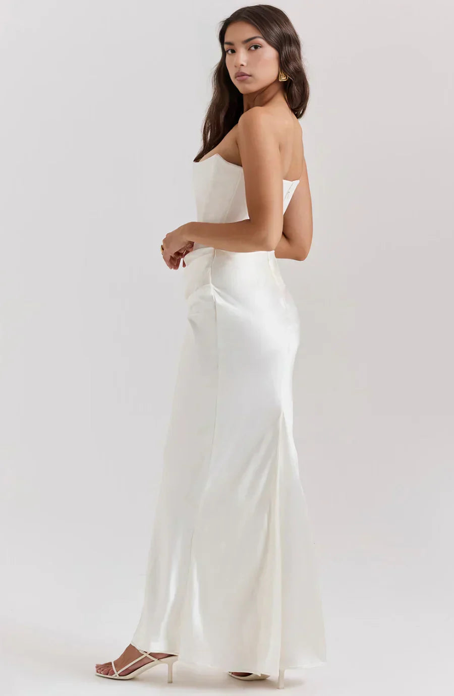 Suprella | Elegant Strapless Dress