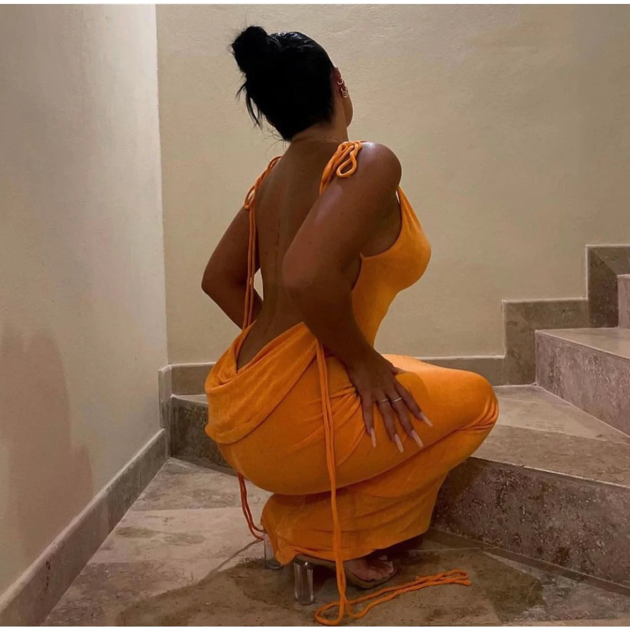 Suprella - Backless Maxi Dress